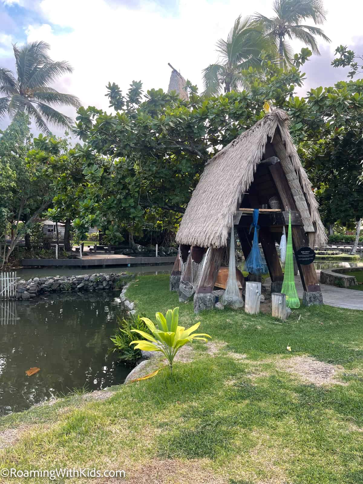fishing house Polynesian Cultural Center - Islands of Hawaii