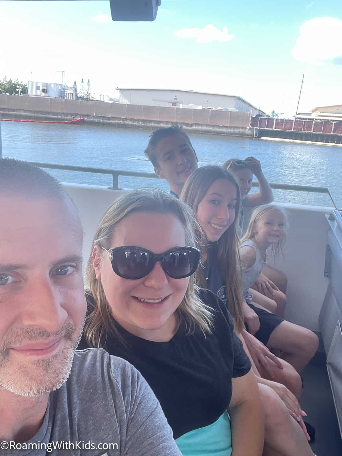 boat ride to the USS Arizona Memorial
