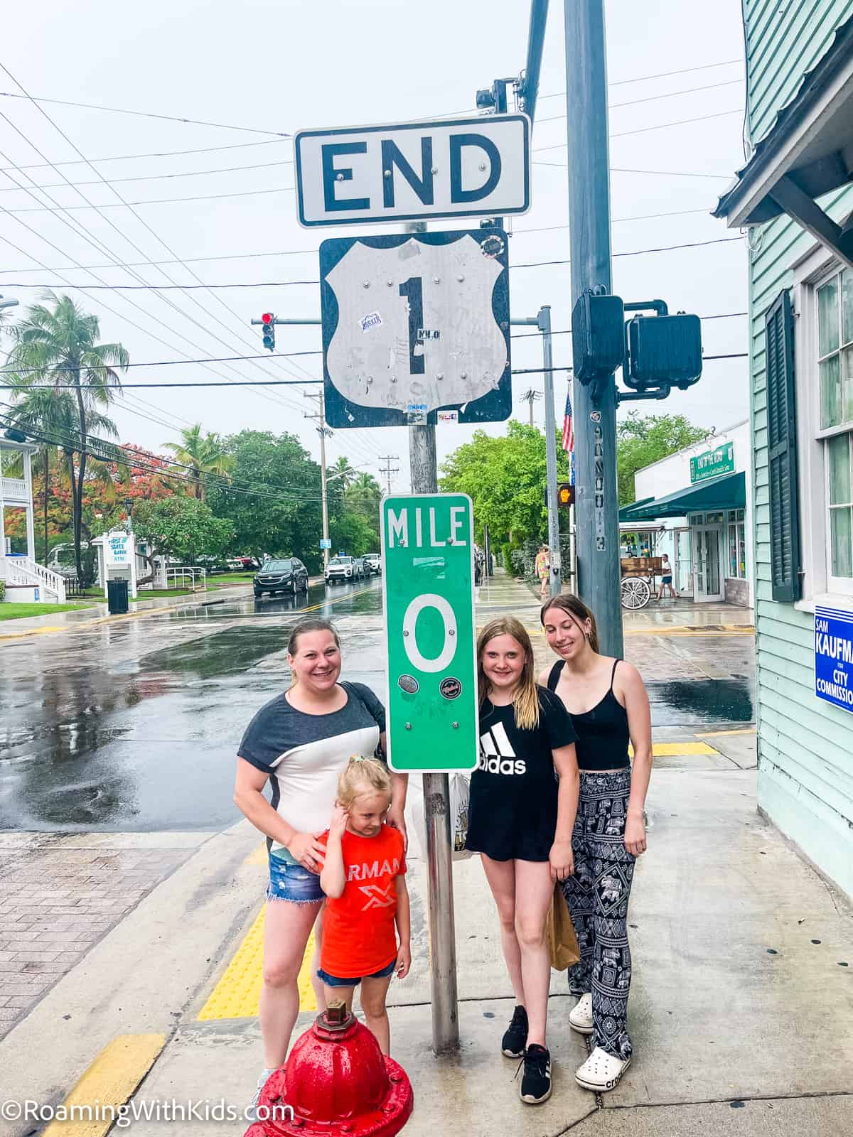 route 1 mile marker 0 in key west