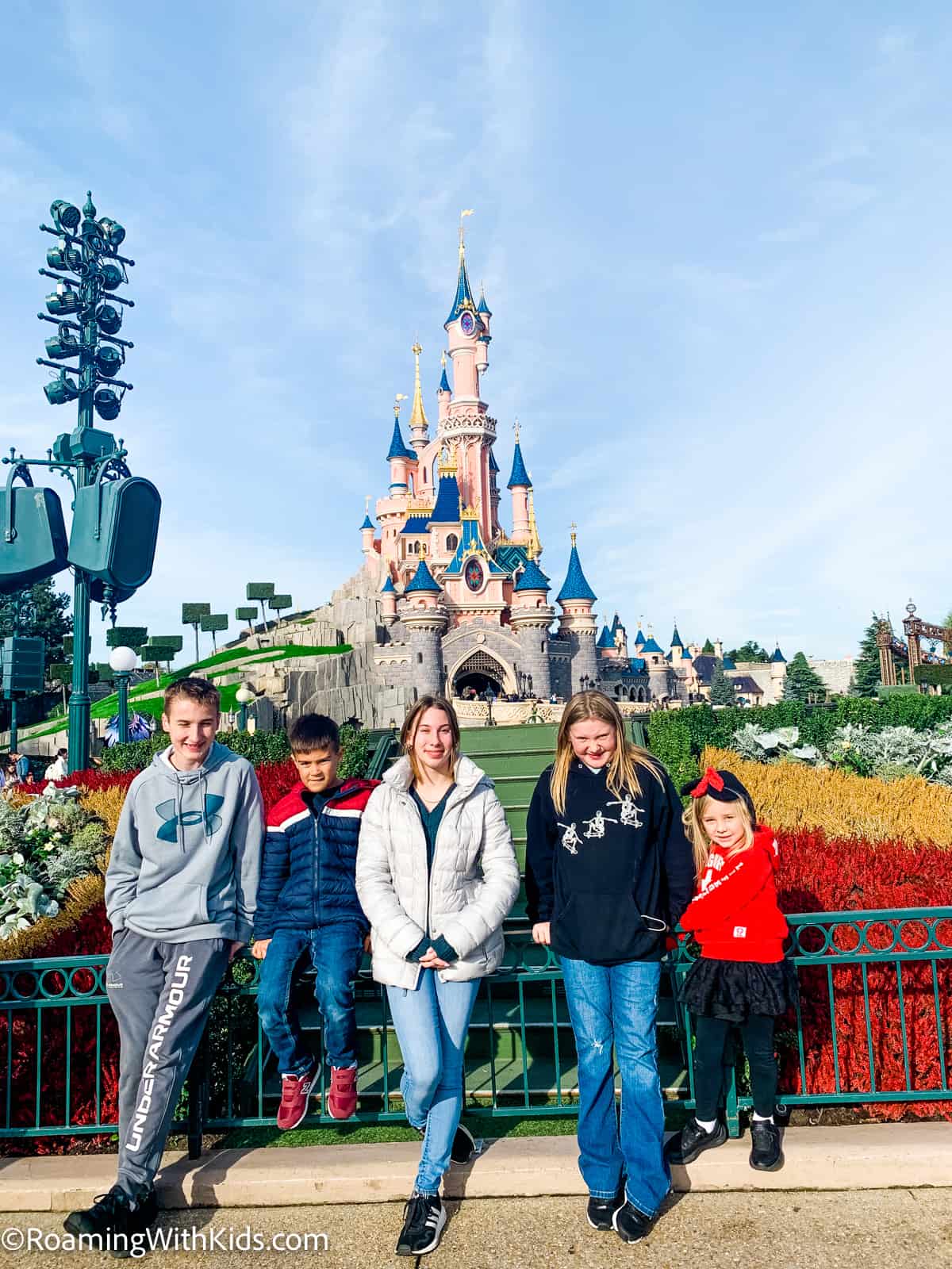 The Best Tips for Visiting Disneyland Paris - Roaming With Kids